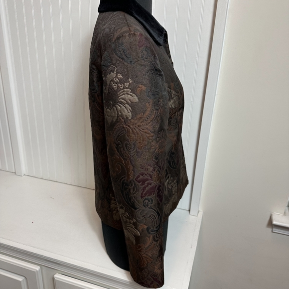 Elegant Black and Brown Women's Jacket - Picture 4 of 13